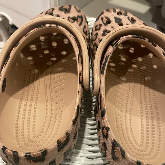 Leopard crocs - Picture 4 of 4